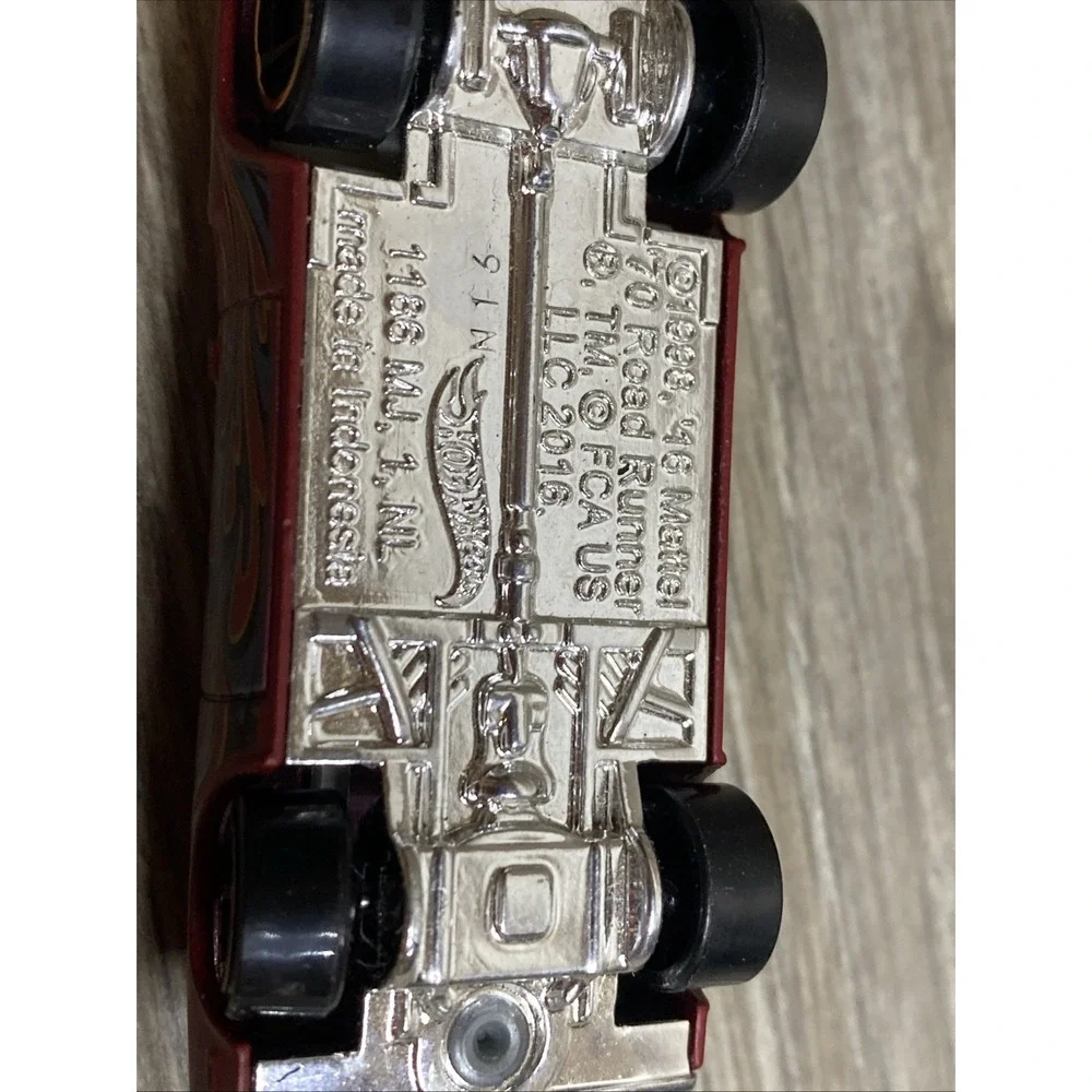 Hot Wheels '70 Plymouth Road Runner Flat Dark Red‎